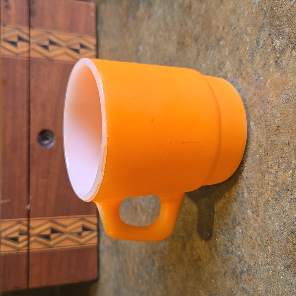 Vintage Anchor Hocking Orange Mug - Picture 2 of 9